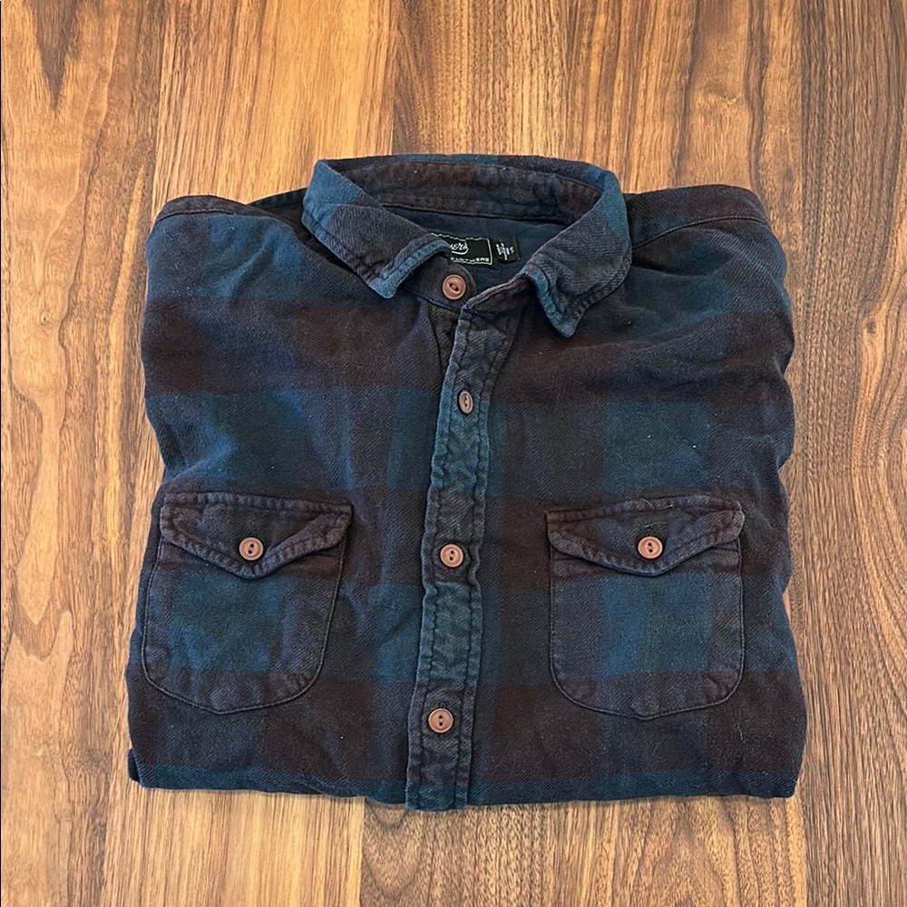 Grayers Blue and Red Shirt